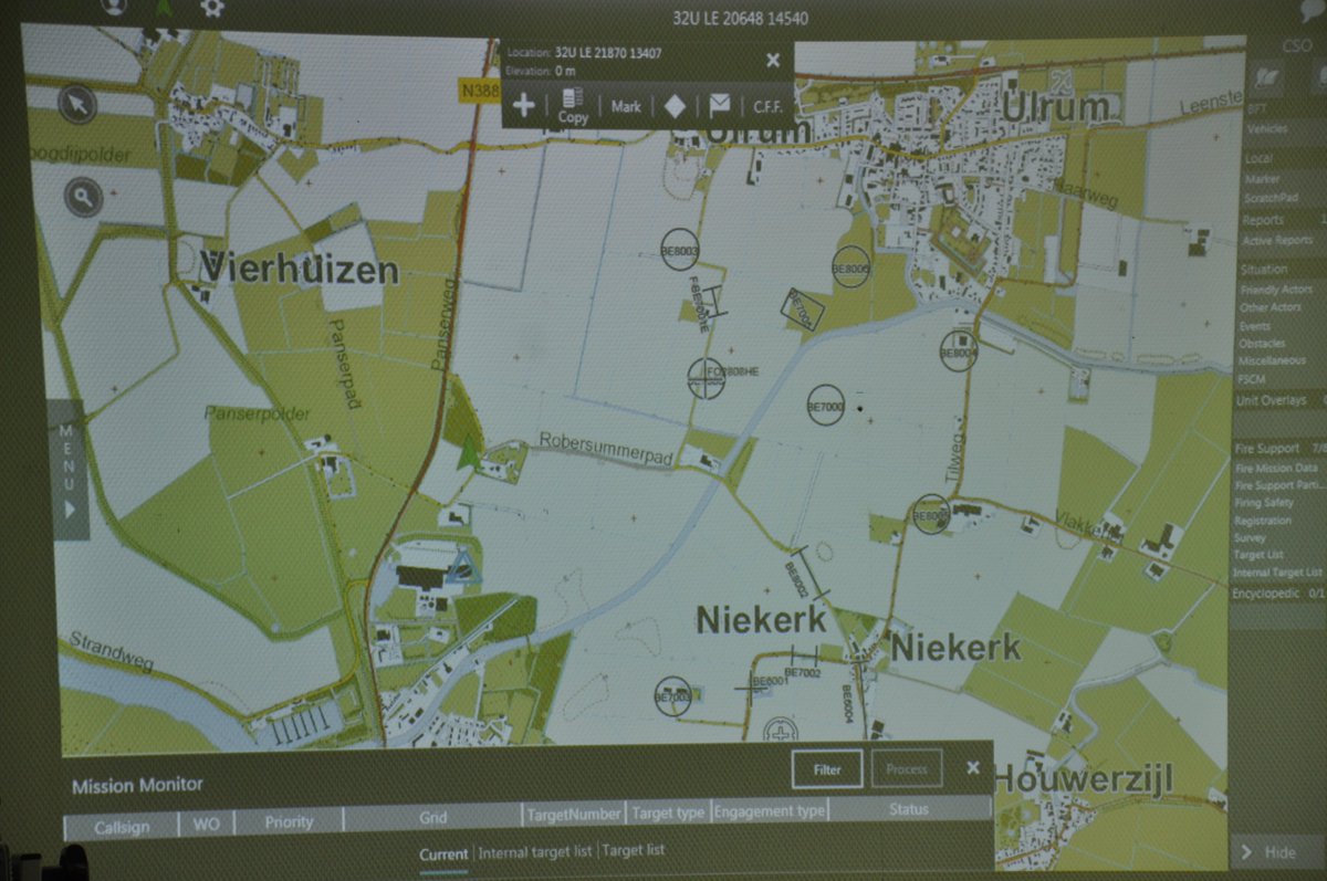 BnArtillerie's tweet image. #ForwardObserver (FO) - #FireDirectionCentre (FDC)
Ketentraining personeel van de batterijen:
- ELOC (Effects-Liaison–Observation-Coordination) 
- Houwitser
- Expertisecentrum - 3D (Fires &amp;amp; Effects)
op de #SimulatorVBS3
facebook.com/BEBataljonarti…