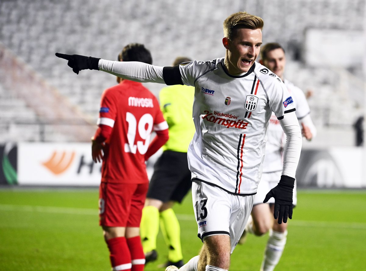 MichVergauwen's tweet photo. NEWS! Johannes Eggestein staat op het punt om voor @official_rafc te tekenen (definitieve transfer!).
De 23-jarige Duitse centrumspits komt over van @werderbremen, dat hem vorig seizoen verhuurde aan @LASK_Official.
https://t.co/yfQtz0Xeht
@hlnsport @VTMNIEUWS #AntwerpFC https://t.co/x9UeMaBHvh