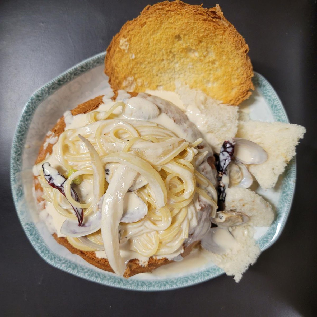 [0804 #universe] 

vongole cream pasta that I made 🥖 

#wjsn #yeoreum #우주소녀 #여름