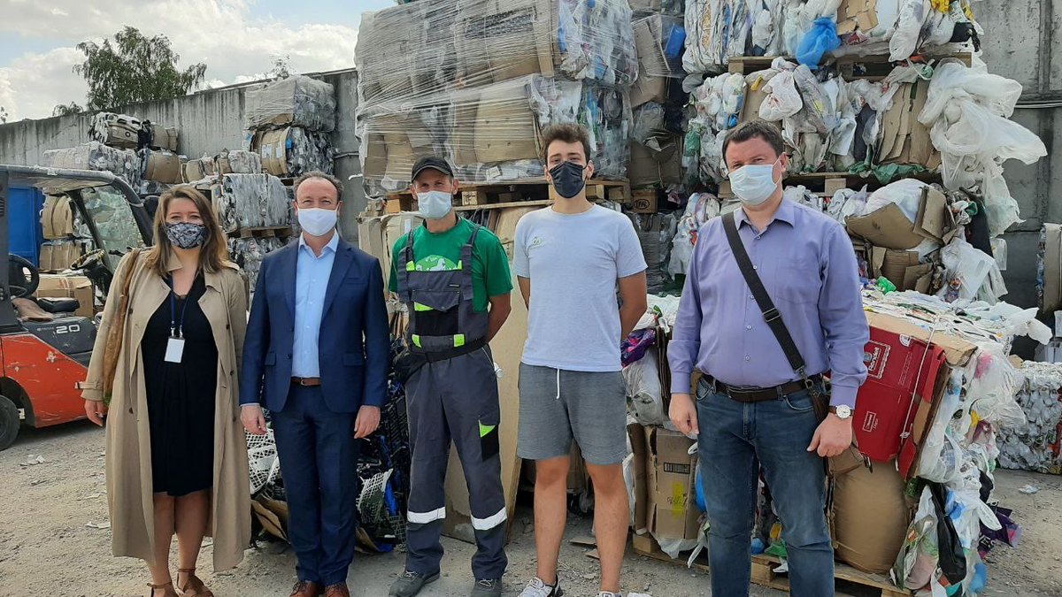 eco_sphere's tweet photo. ♻️ Наш производственный участок обработки отходов посетила делегация Посольства Нидерландов 🇳🇱 в Москве. https://t.co/ksT5akOsdy