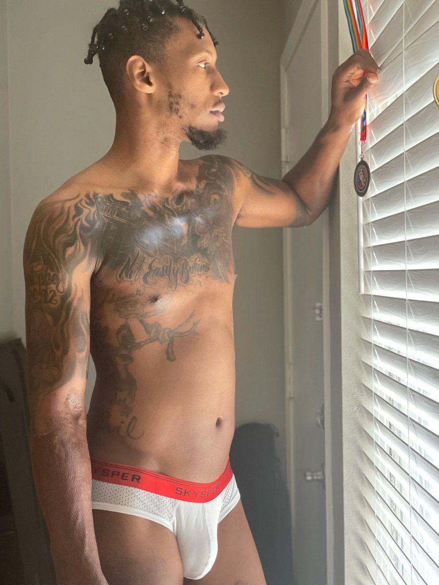 NYPSnetwork's tweet photo. New item in our Amazon store 🔥 https://t.co/jcWMGJws7b @OfficialStaxx https://t.co/JeflPdu6D2