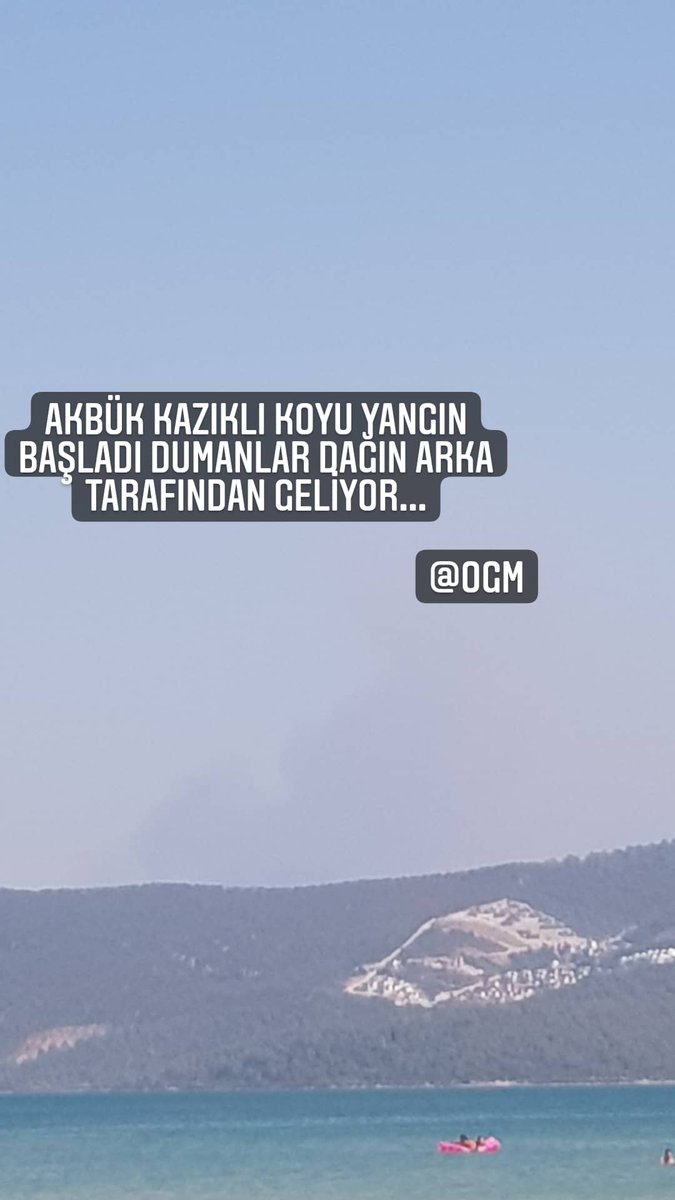 Nehirim57925744's tweet photo. Akbük kazıklı koyu yangın başladı#MuğlaYanıyor https://t.co/ah2Zxy6eLP