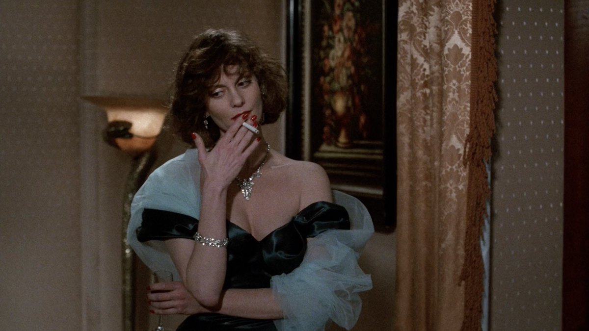 Άρεσε. lesley ann warren as miss scarlet, clue (1985) dir. jonathan lynnpic...