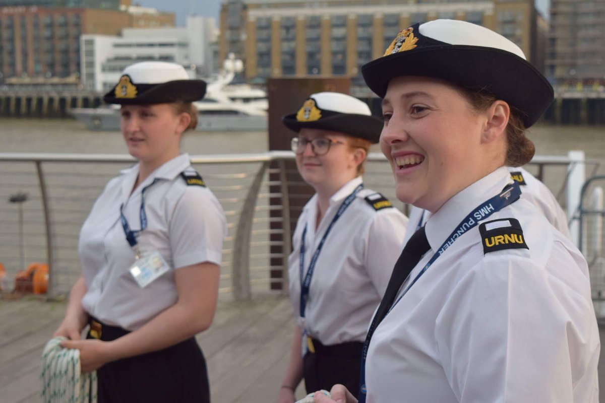 Students get paid while developing their leadership and teamwork skills and making lifelong friendships. There are URNUs all over the country from @EdinburghURNU to @LiverpoolURNU and from @London_URNU to @DevonUrnu. There’s even a virtual URNU. @navy_women @RoyalNavy
