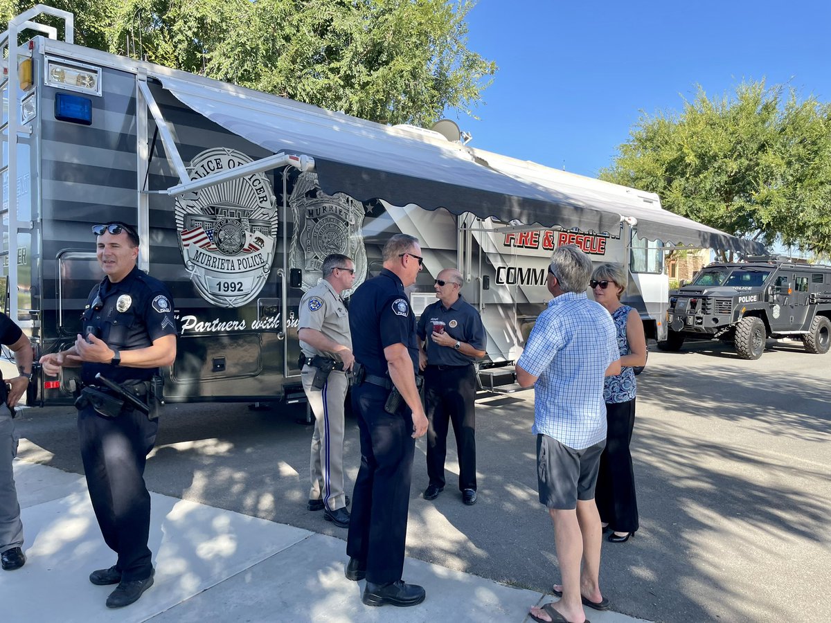 SenatorSeyarto's tweet image. Also stopped by the @CityOfMurrieta #NationalNightOut 🚔 celebration last night honoring the hard work of our first responders. Great to see everyone!