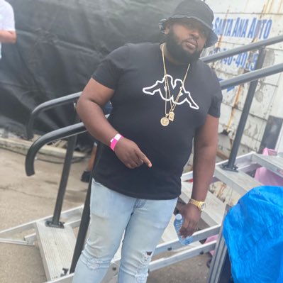 DjShanethreat's tweet photo. #NewProfilePic https://t.co/uafvDBbkBq