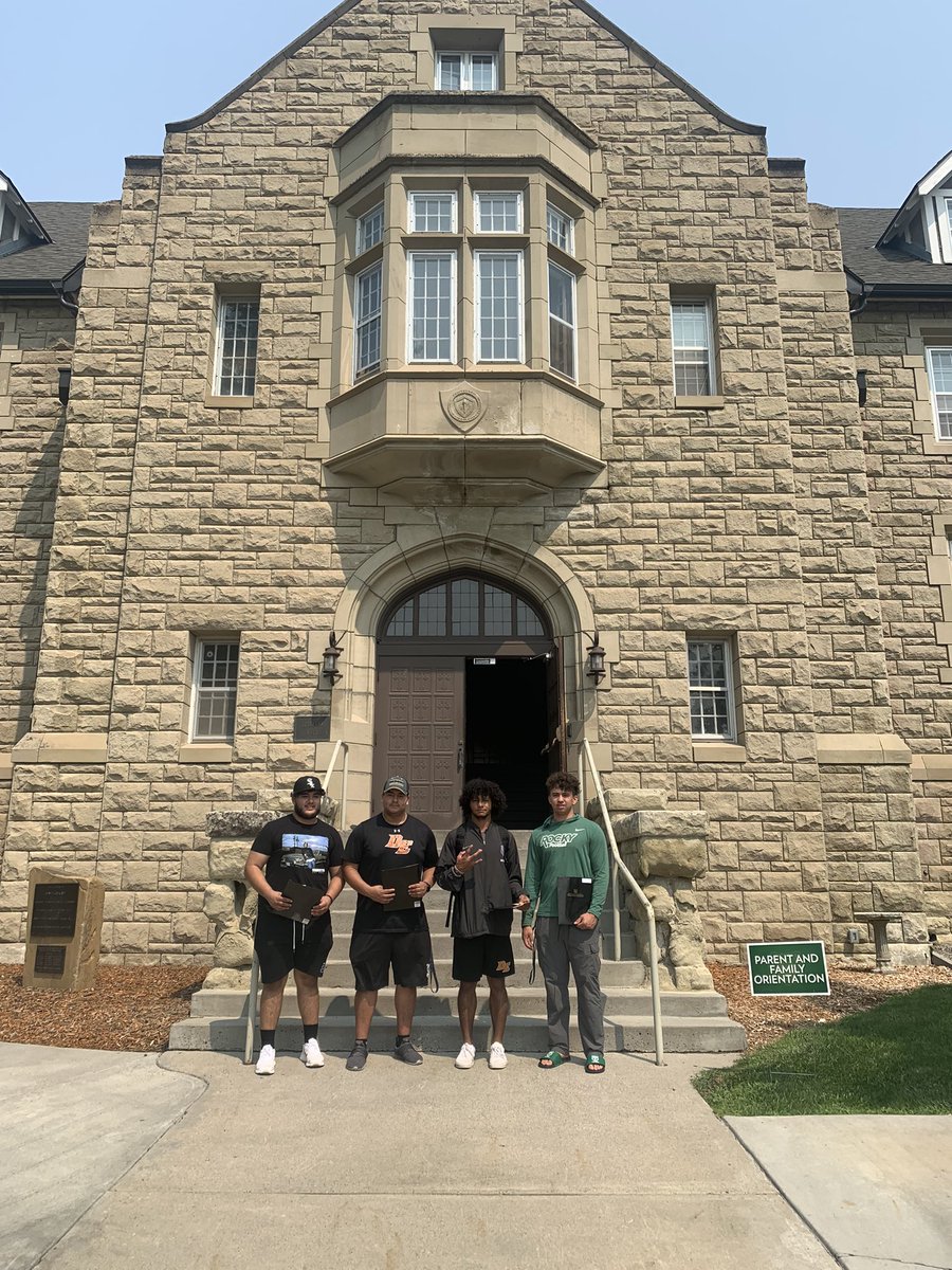 iammoniquesteel's tweet photo. It’s official! DE boys arrived in Montana! Getting them moved in their dorm today! @CamSteeleXv @MaximusGarcia7 @Ethansaldana370 @Dhayvenvalenti1 https://t.co/7YCiDQrQJC