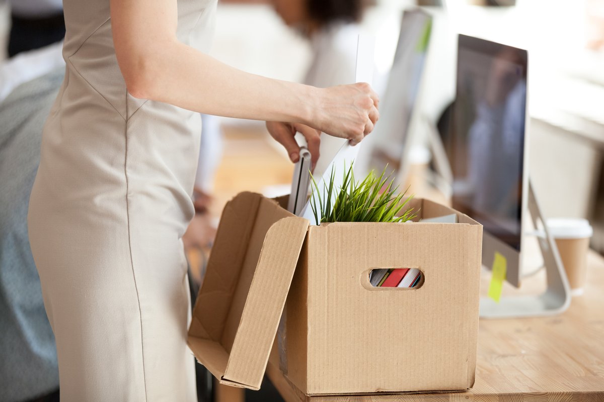 VisualMediaAll's tweet image. Avoid a Dangerous Firing. You want to avoid anything that can lead to a violent reaction, and should allow the terminated employee to keep their dignity. How do you do that? #CaliforniaPrinters #humanresources bit.ly/3yrcFkv