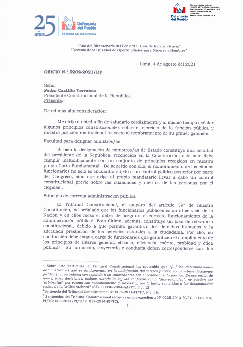 Defensoria_Peru's tweet photo. Solicitamos al presidente de la República, @PedroCastilloTe, reevaluar las designaciones ministeriales de acuerdo a los principios constitucionales y parámetros que rigen la función pública. El desempeño de toda autoridad pública debe garantizar el respeto a los DD. HH. (1/2) https://t.co/FfQh4Qruaf