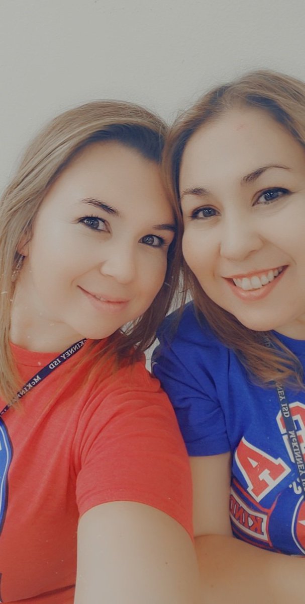 evebonde's tweet photo. Great learning about Dual Language with @cdelossa2016 and @gonzales_bil and some of the awesome bilingual teachers representing #vegaelem @GabyHdezMISd @Eliza09482267 @boza_cecilia @paz_cepeda @AlvarexMaria and Finch @paganinia15! #bilingual #myMISD https://t.co/ZgXBEa55U0