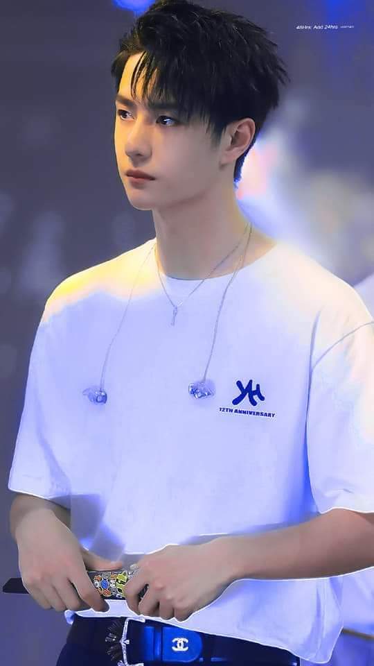 Happy Birthday Wang Yibo✨💚
#Happy24thYiboDay