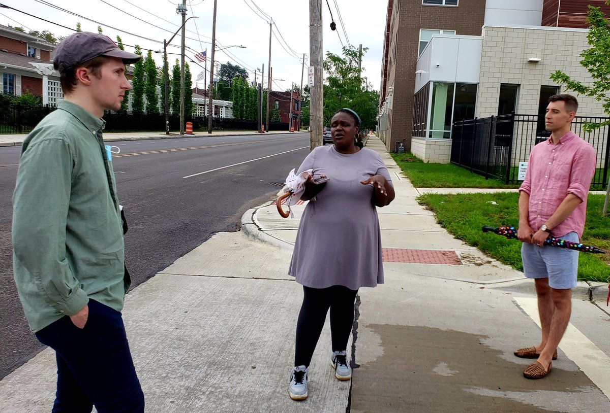 APA_CLE's tweet photo. Thank you to those who attended our Glenville walk and @KhrysCLE who lead our tour! #APACLE #WePlanCLE https://t.co/SYvjTmacvI