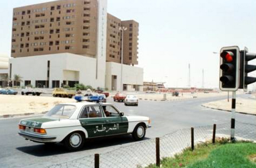 سيارة من شرطة دبي في الثمانينيات
buff.ly/2VukhV1