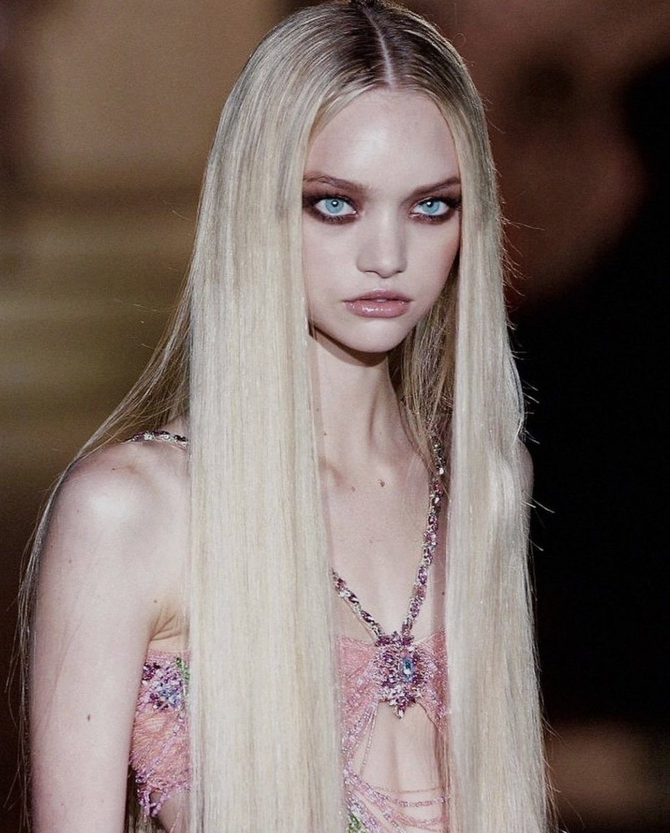 gemma ward for versace ss 04