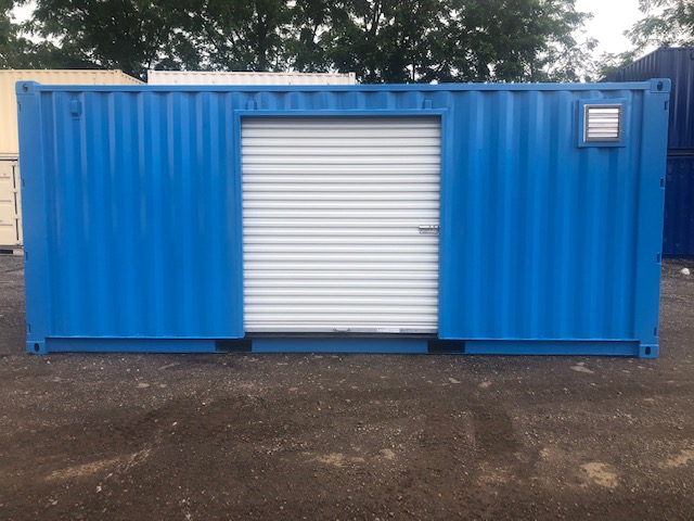 TargetBoxCA's tweet photo. 20ft container modification completed for Titan Piping Systems! Featuring a roll-up door, ventilation,  and a fresh coat of paint to match the company brand. Thank you for choosing us! https://t.co/OYrST3b6Qq