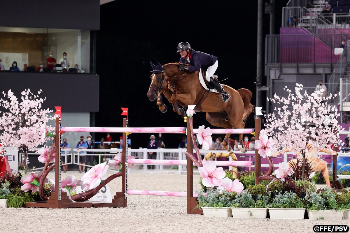 #RideToTokyo Nicolas Delmotte et Urvoso du Roch, propriété de Marie-Claudine Morlion, terminent 12e de la finale individuelle de #jumping des Jeux olympiques de <a href="/Tokyo2020/">#Tokyo2020</a>. 👏🇫🇷🐴Les Bleus se tournent désormais vers l'épreuve par équipes. Tout savoir : bit.ly/2VquPEu