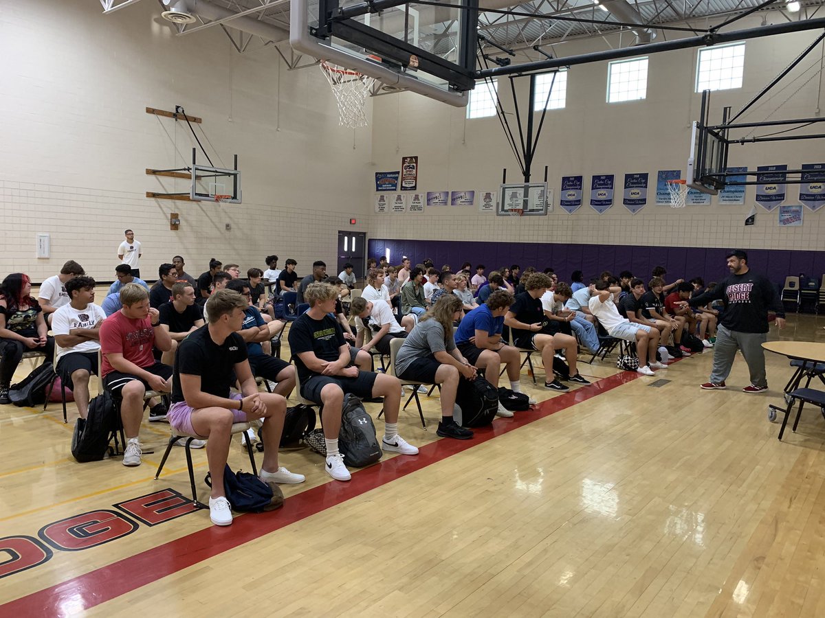 I love being a small part of @DesertRidge_FB with the chance to bring fun and faith every Wednesday! Thanks so much @CoachRoyLopez for the opportunity & for keeping the main thing the main thing! Unbelievable having 80 guys in before school on day one of school! #FaithandFootball