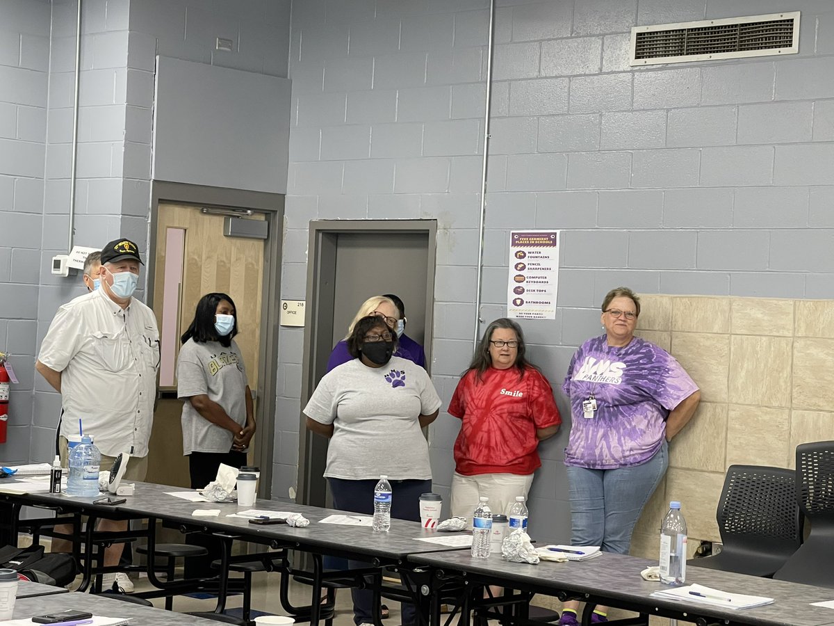 bmm628's tweet photo. @HueytownMiddle Our Timeline! We have Baby Boomers, Gen X, Millennials, and EVEN Gen Z!!!! We are different but we have one purpose! We want to break barriers, offer opportunities, and walk in our purpose!! @JEFCOED #LeadingTheRebound https://t.co/nEDvLDH6sY