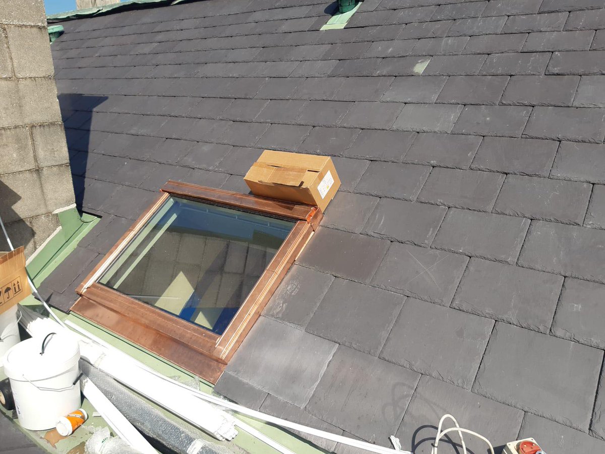 LBSproducts's tweet photo. Large format Penrhyn roofing slates used to roof the Library Building at Trinity College Dublin. 📚
These timeless #naturalslates preserve the heritage of the original building which was constructed circa 1855.
For details on @WelshSlateLtd, visit: https://t.co/bfBIbQ69Pe https://t.co/AK2QRx0Hxb