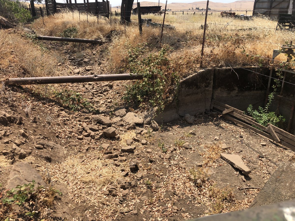 MegRaeB's tweet photo. I’m not lying. The lower Miocene has no water and no plans to be repaired. It was not part of the DA’s settlement. James is gaslighting me. It’s dry, our water right is gone. https://t.co/ScGH2JVa2e