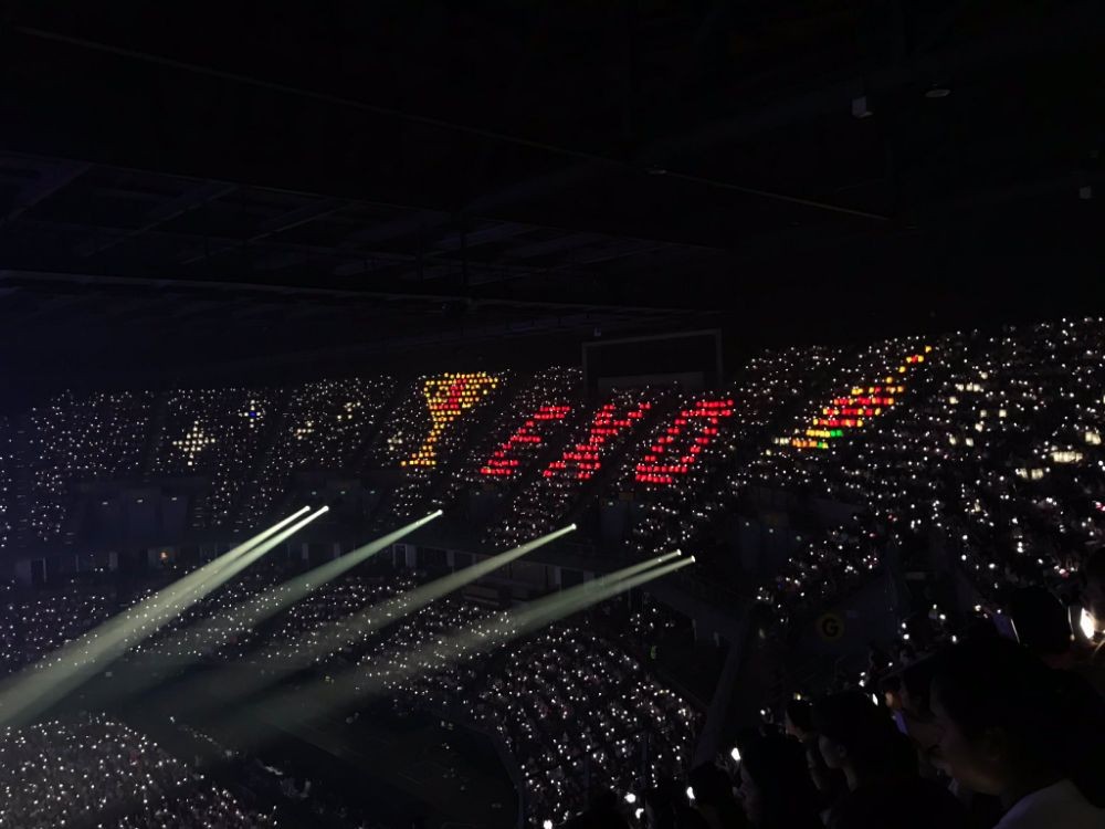 Puj4Ruri's tweet photo. Happy anniversary 7th EXO-L
G kerasa udh 7th aja, mksii udh sama" Trus
Stay strong aeri 🥳🥳🥳🥳🤩
#L1485ToForever 
#HAPPYEXOLDAY https://t.co/2KtpnzHLhm