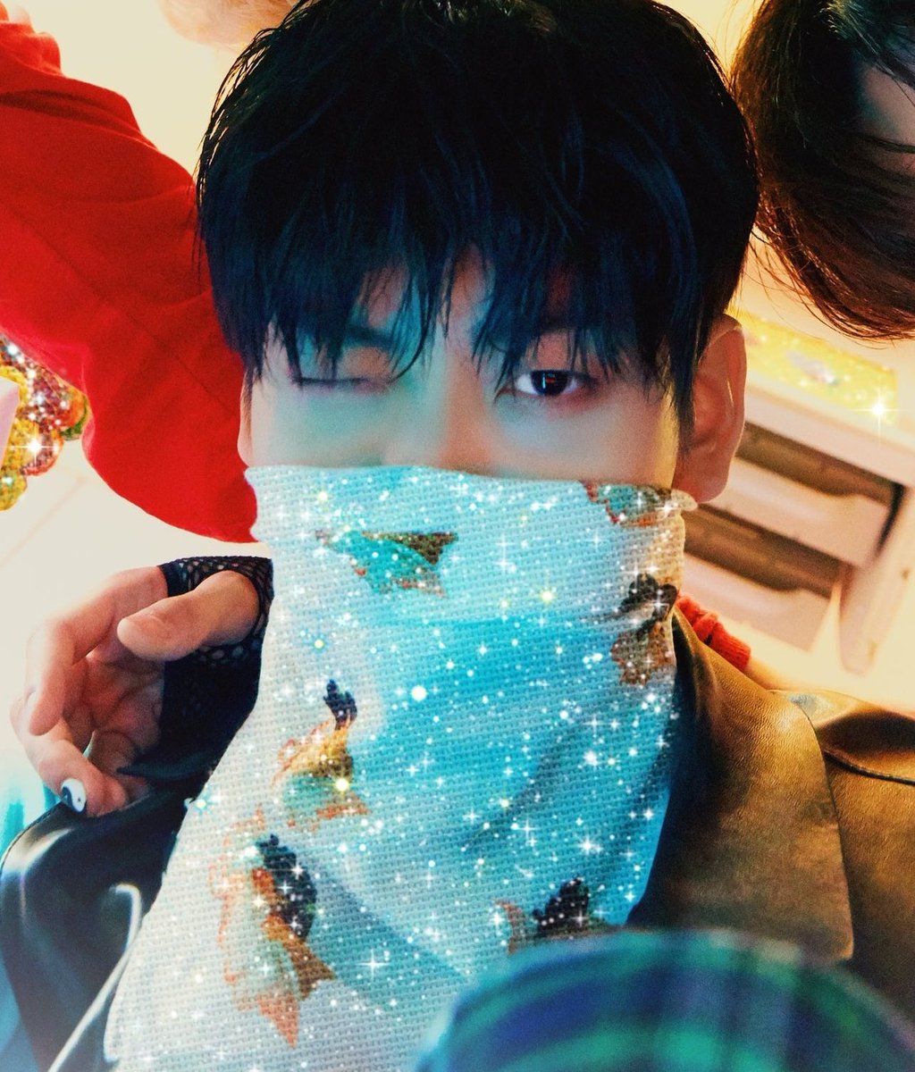 ً (@rockstarchoisb) on Twitter photo 