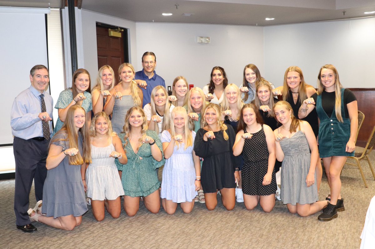 PHMirage's tweet photo. Our celebration continues!!! We cannot thank Lucas and Jostens enough for capturing our journey and telling our story through these AMAZING rings!!! What a fun night for our team and program! 💍

#WinningStreak #PlayForToday #HardWorkWorks #StateChampions2021 https://t.co/4huSUB5HXb