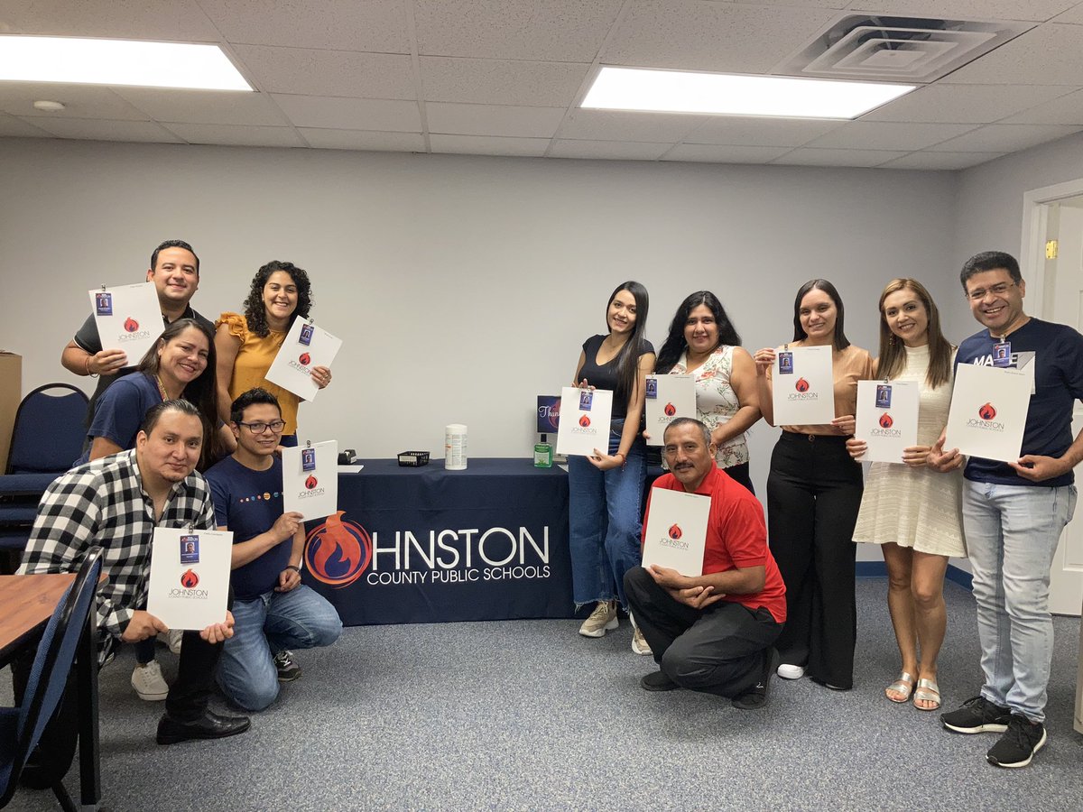 It’s official 🎉🎉🎉 part of <a href="/JCPS_NC/">Johnston County Public Schools</a> <a href="/SelmaElemNC/">Selma Elementary</a> great team! 🤩 grateful for this opportunity 🙌🏻 <a href="/ParticipateLrng/">Participate Learning</a> 🌎