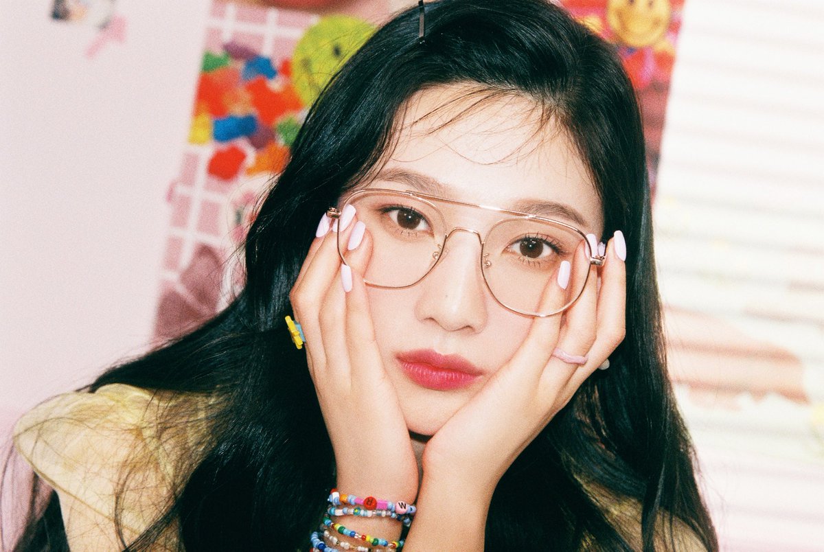 egirljoy tweet media