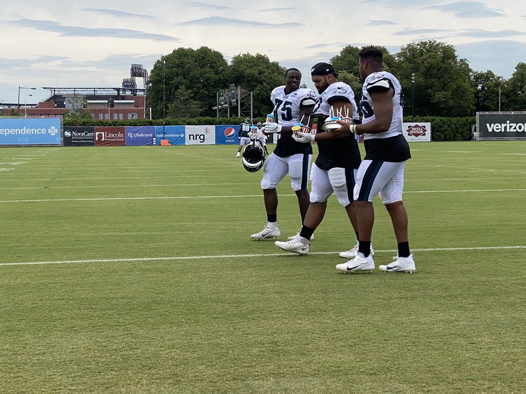 Dave Zangaro on Twitter: "Rookie duties https://t.co/eHUmxvJJDT" / Twitter