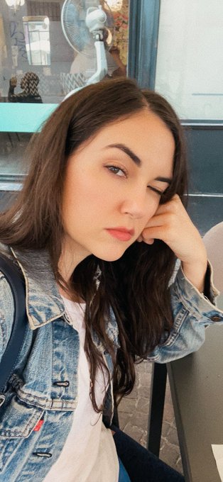 IRL Eurotrip begins now&hellip;and of course it&rsquo;s raining but let&rsquo;s do this going LIVE! https://t.co/IWVbjr<a href="/tag/pride2020"class="tags"><span>#pride2020</span></a>