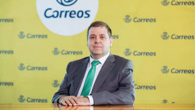 CARTEROCABREADO's tweet photo. SERRANO, NO SE PUEDE HACER VIABLE UNA EMPRESA PÚBLICA MACHACANDO A SUS TRABAJADORES.
ESTAMOS HARTOS DE SU GESTION NEOLIBERAL QUE PRECARIZA AL TRABAJADOR
¡#CORREOS NO ES #AMAZON! https://t.co/hWOYKsFvBq