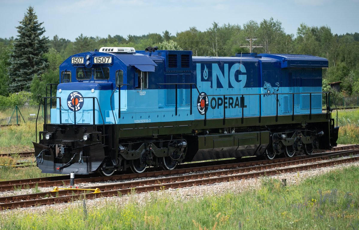 AltFuelsOK's tweet photo. Operail completes Baltics’ first #LNG-powered freight locomotive https://t.co/ewLJaPpXmY
#Operail completó la primera locomotora de carga propulsada por #GNL del Báltico https://t.co/sdGAOVUqET https://t.co/ONrWEvho78