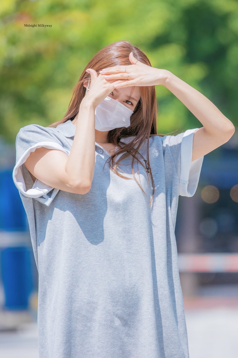 lvlz_milkyway's tweet photo. 210804 컬투쇼

눈 부셔

#러블리즈 #이미주 #미주
#Lovelyz #Mijoo
@Official_LVLZ https://t.co/BNeNXw0xwN
