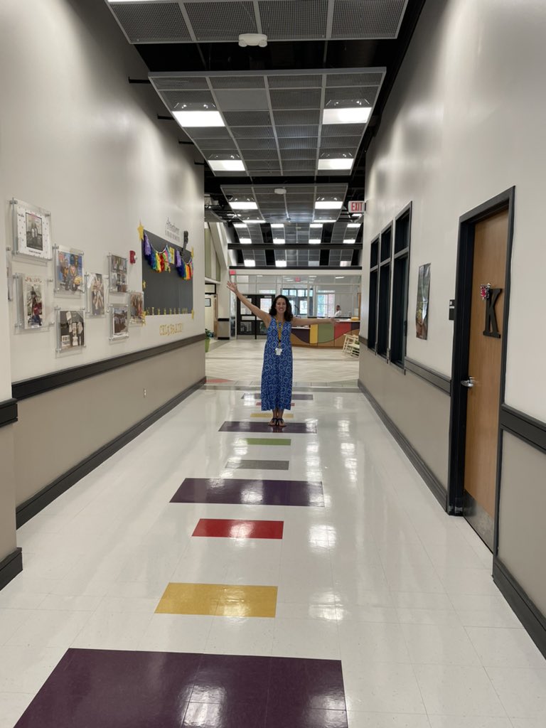 tbwray's tweet image. Madison County Elementary is a hidden gem! This sweet school has such rich history, but Mrs. Mason and her staff are focused on the future! With robotics, a STEAM lab, and a technology arts elective, these students will be well prepared! #ReadySetForwardMCSS
