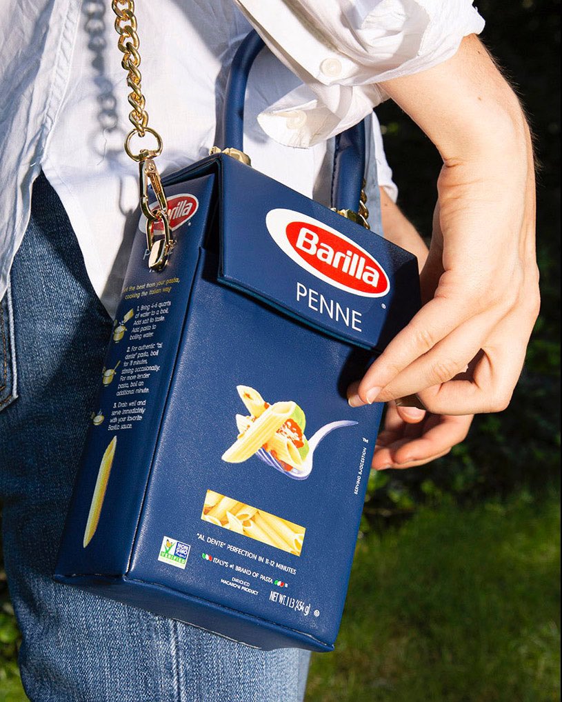 hypebae's tweet photo. New York-based designer @Nikbentel will be launching 100 limited-edition handbags inspired by the @Barilla pasta box. 
Photo: @Nikbentel https://t.co/BndTB1SxGD