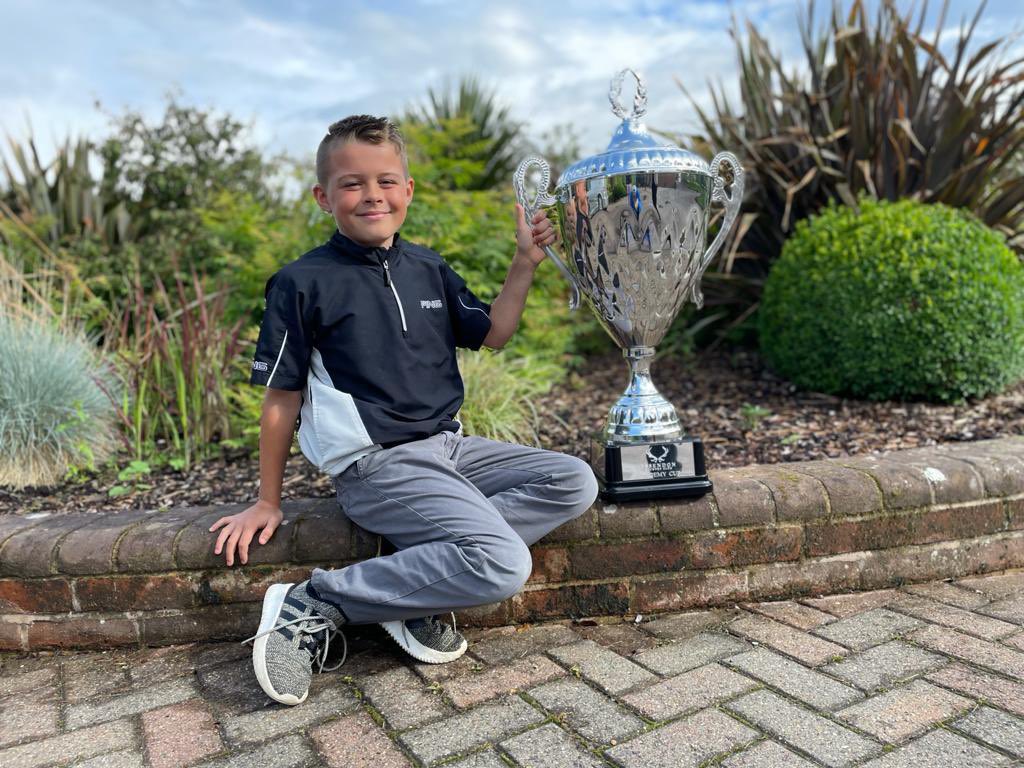 EssendonCCGolf's tweet photo. 🏆 ORDER OF MERIT CHAMPION 🏆 

Please join us in giving a massive congratulations to Lewis Wheatcroft who won the Junior Academy Order Of Merit for the term!  

Lewis won all 4 playing events during the term which made it impossible for him to be beaten! https://t.co/TonvN2UbZg