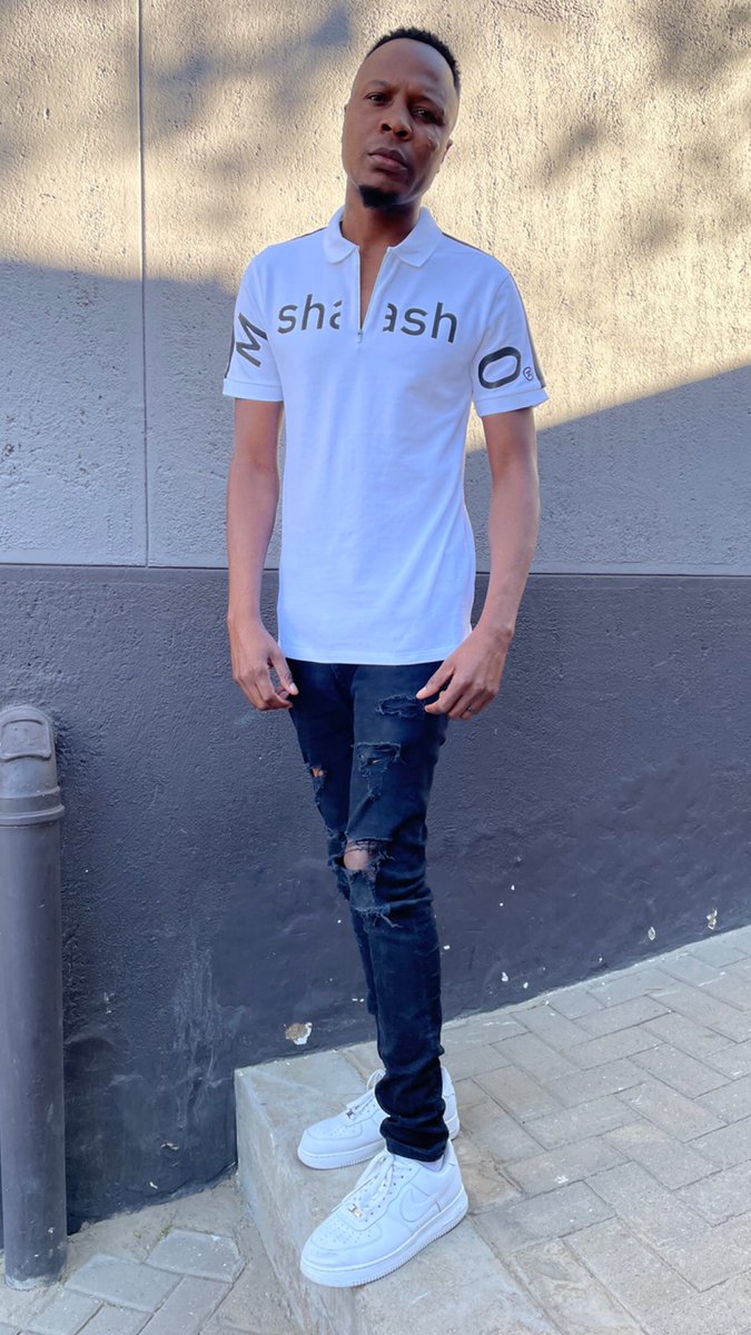 KINGTEEDEE3545's tweet image. COMPETITION TIME COURTESY OF @mshashoapparel: The first 4 people to get 2000 retweets they win one of the four limited merchandise, you choose which you want... NO FAVORS

M A D E  F O R   T H E   W O R L D