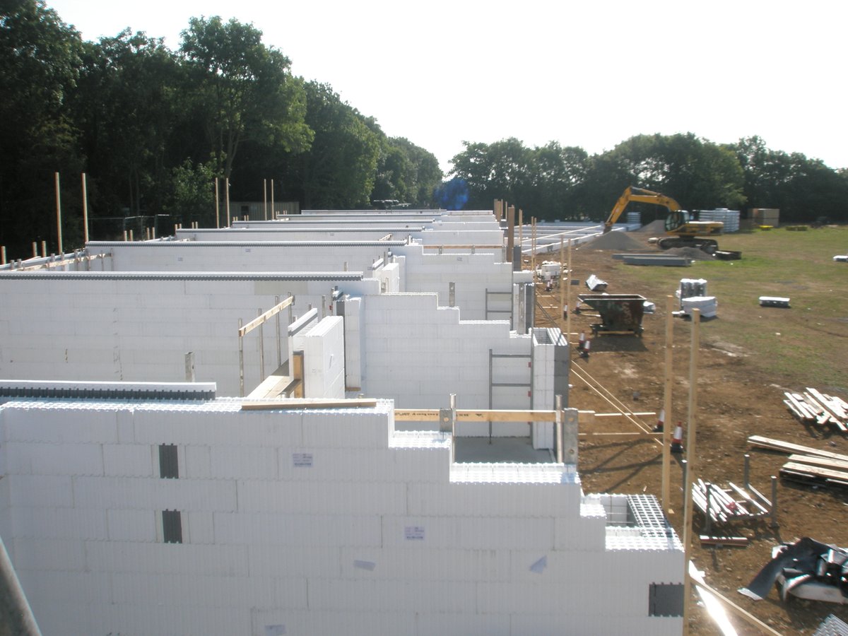 ICFAUK's tweet photo. Don’t waste time! Building with ICF can reduce both construction times and the number of subcontractors needed on site.
https://t.co/3EXlsI2a8R https://t.co/1N549Vzbco