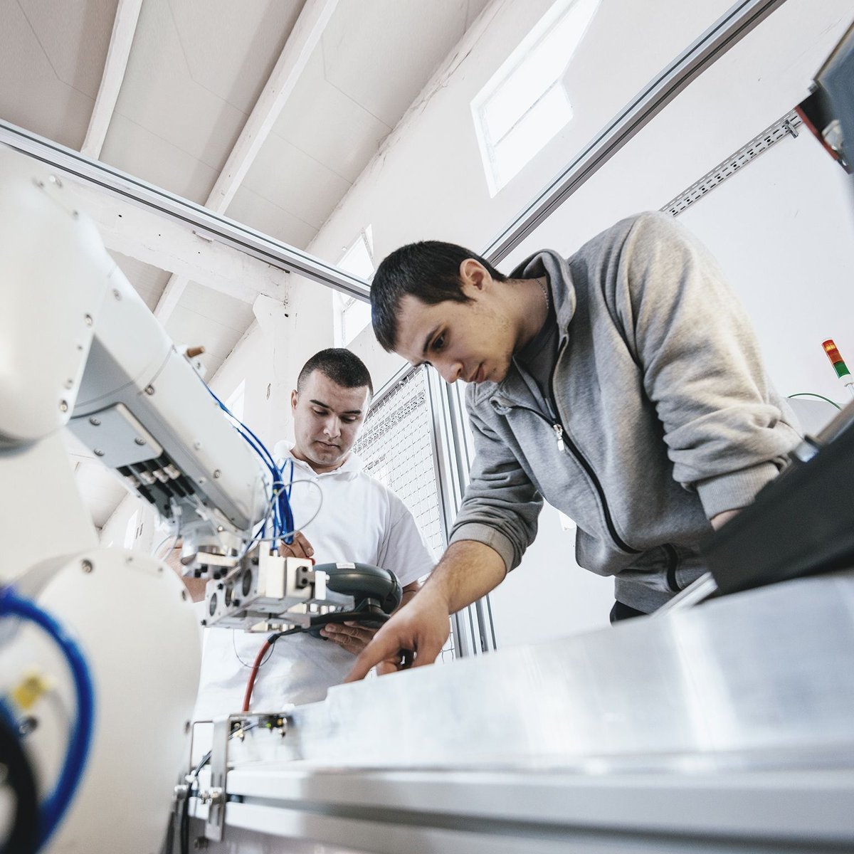 Why companies have invested in data and when predictive maintenance falls short.
#predictivemaintenance 
#DataVisualization 

buff.ly/3in0Dmw