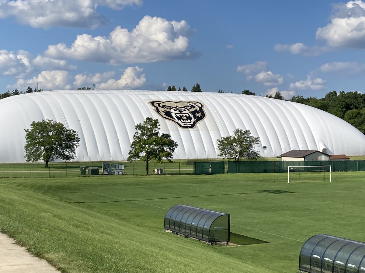 bdeck_15's tweet photo. I would like to thank the coaches and teammates from @CUAABaseball for the amazing journey this past year. With that said, I’m very excited to announce that I will be continuing my academic and athletic career to play D1 baseball at Oakland University! @JCBanfield @OaklandBASE https://t.co/hEloKbKN7H