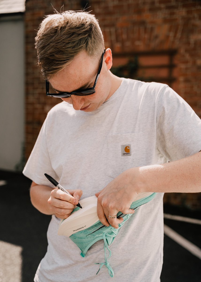 Suzanne Hamilton tweet media