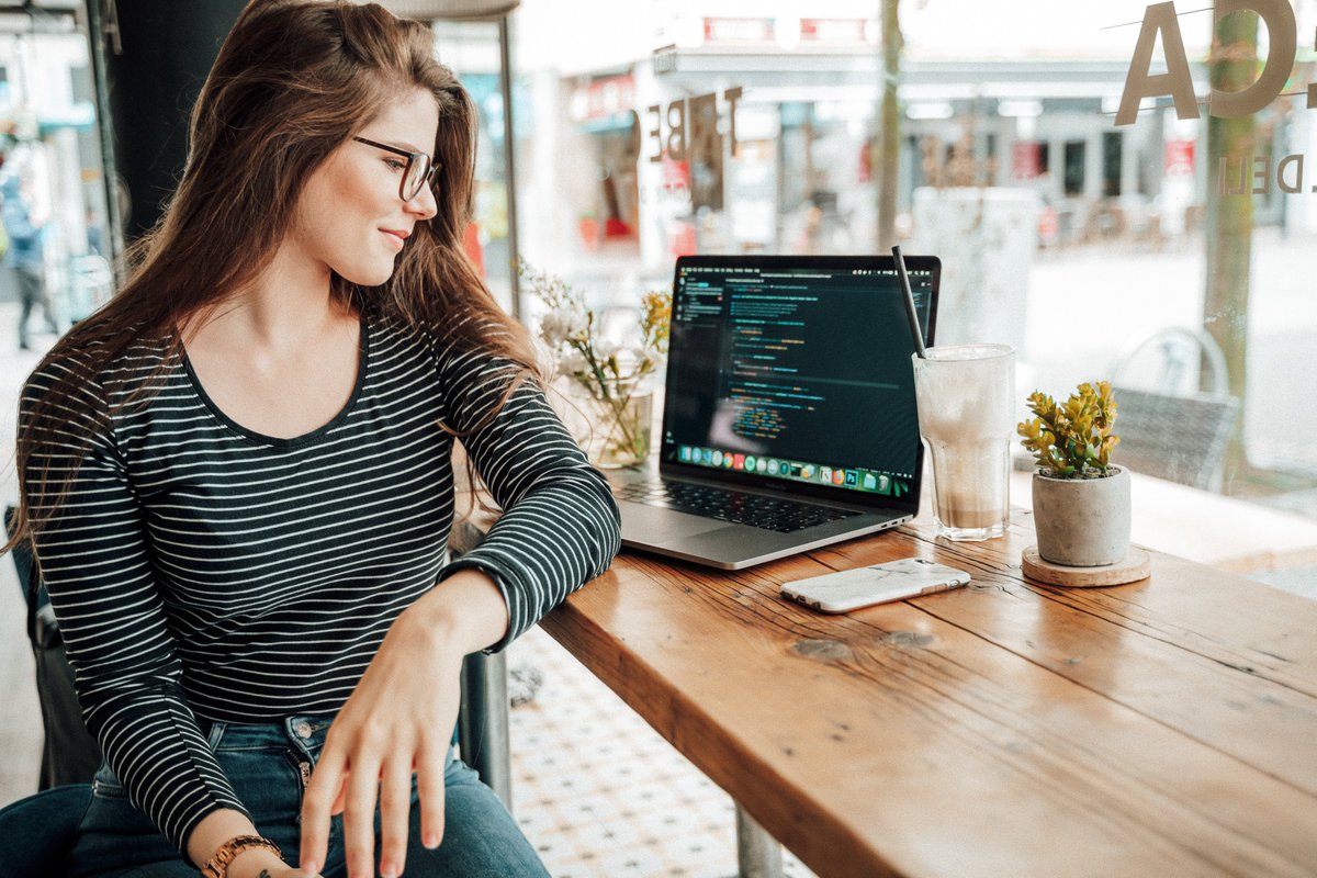 dev_pipeline's tweet photo. Our students work on real life projects that gives them the opportunity to gain experience working for employers.

If you are interested in our program, please email us at info@devpipeline.com.

#devpipeline #apprenticeships #coding #webdevelopment #softwaredevelopment https://t.co/tlSMvCJSkw