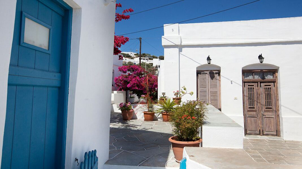 RentACarRacSA's tweet photo. https://t.co/QAMScSGvin
Ο Αρτεμώνας στη Σίφνο
🌞
#traditional #architecture #cyclades #Sifnos #Travel #photography #Live #life #Like #thursdaymorning #thursdayvibes #pictures #PHOTOS #beautiful #destination #Greece #greek #summer #Amazing #Places #instagram #Facebook #vacation https://t.co/OLLdGWxyFZ
