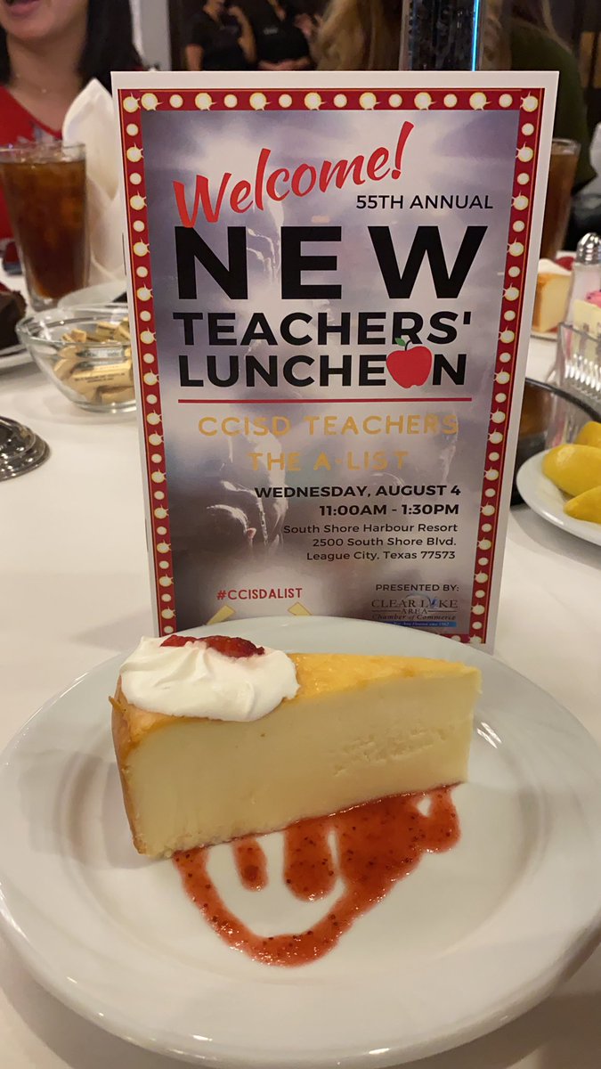 supermrsaenz's tweet photo. Getting ready to feast at the New Teacher Luncheon! #CCISDAList https://t.co/IX6Fp09maD
