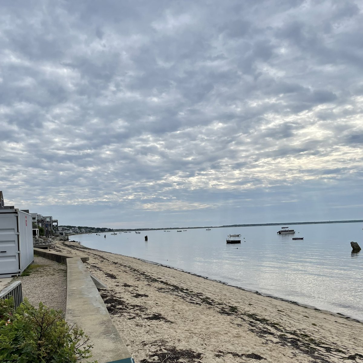 SamSheltonDC's tweet photo. Cloudy in Ptown https://t.co/moy7qGOm6k