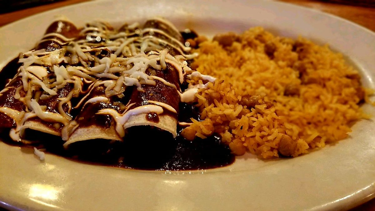 haileyspub's tweet photo. Have you tried our chicken enchilada special yet? #HolyMole https://t.co/j87yrXL5iU