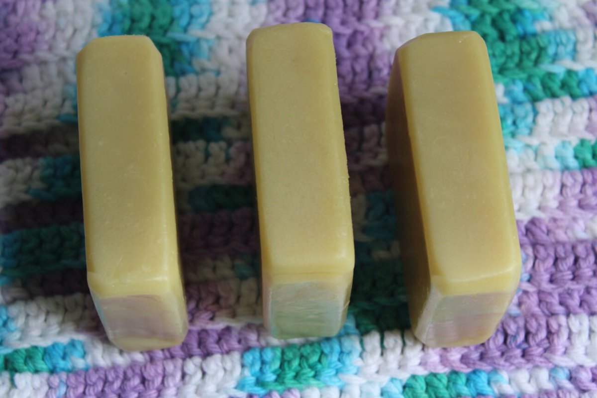 libertysoap's tweet photo. Spearmint Soap, Large Bar, Handmade, Minty, Large Bar Summer Scent, All Natural, Vegan, Cold Processed, Hand Crafted Bath Spa Gift Food Herb https://t.co/3N7Y4TLcMf #LibertyBathAndBody #allnatural #Mensgrooming ##Handwashing #skincare ##WashYourHands #LargeBar https://t.co/kMJtLhRy1M