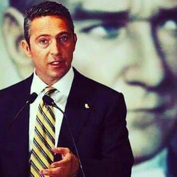 Diyordum ki Ali Koç , birşey yapmadan durmazdı, fidan bağışı dedi, başka da sesi çıkmadı, meğer basına yansıtmamışlar, devasa jenaratörler göndermiş, yangından dolayı elektrik siz kalan köyler onlarla aydınlatılıyormuş, yangın gecesi koçtaş, tekzen, koyuncuoğlu kapılarını açmış👇