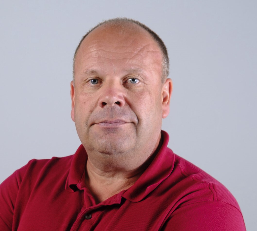 INTO_Manchester's tweet photo. Damian Owen, Programme Manager of the International Year One in Business and Accounting programme at INTO Manchester will be running a Business Economics taster class tomorrow at 12pm titled ‘Trading Places- Understanding International Trade’. All welcome! https://t.co/IRwLpHkX4v https://t.co/nZtqmdjBej